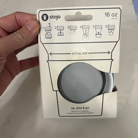 Stojo 16 oz. Collapsible Cup - Grey and White - Picture 4 of 5